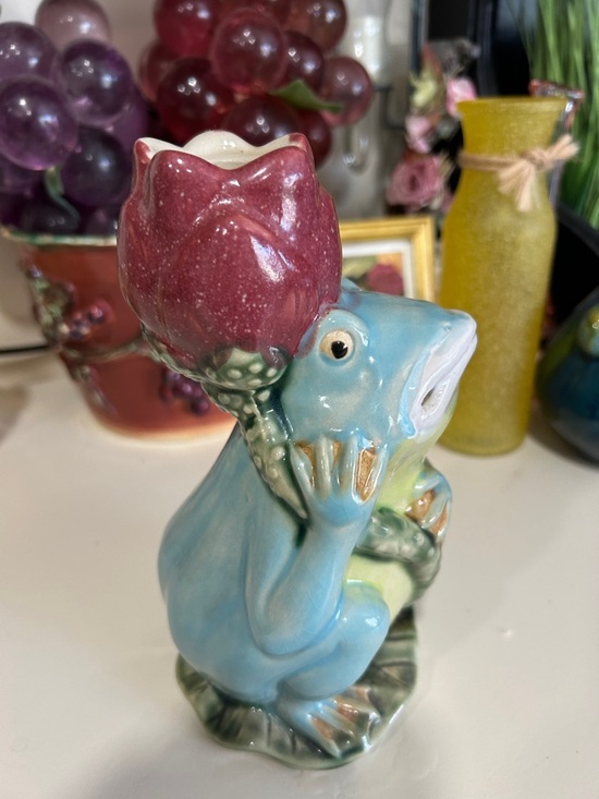 Other - Blue Frog Figurine with Red Tulip holds a tapered candle - Decorative Accent